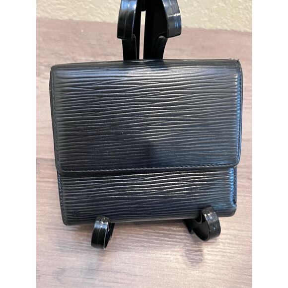 Louis Vuitton Epi Leather Trifold Wallet in Black | Vintage LV Organizer - Picture 2 of 8